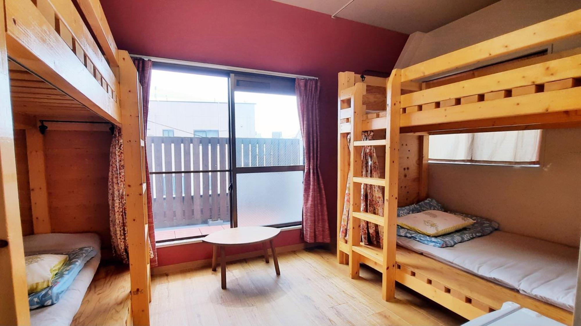 Guesthouse Yours Osaka Bagian luar foto